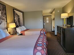 Super 8 by Wyndham Portage