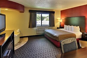 Blossom Hotel & Suites Traverse City