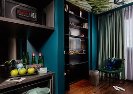 Sea Side by Zvieli Hotels