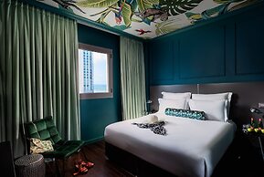 Sea Side by Zvieli Hotels