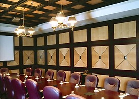 The Bertram Inn & Conf Ctr Trademark Collection by Wyndham