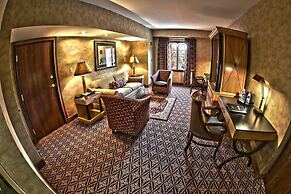 The Bertram Inn & Conf Ctr Trademark Collection by Wyndham