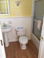 Colonial Acres Resort