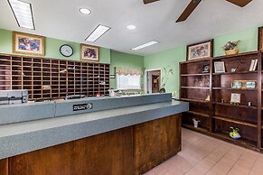 Suburban Studios Abercorn