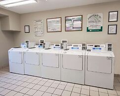 Suburban Studios Melbourne Airport