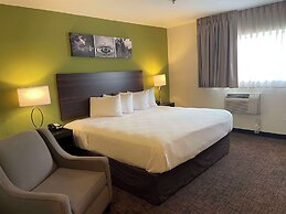 Suburban Studios Melbourne Airport