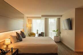 Point Hotel
