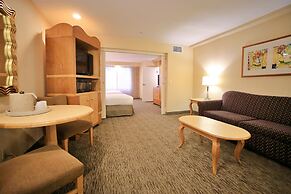 Anaheim Portofino Inn and Suites