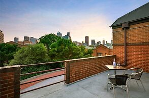 Comfort Apartments Royal Gardens