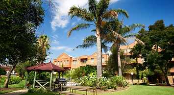 Comfort Apartments Royal Gardens