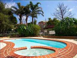 Comfort Apartments Royal Gardens