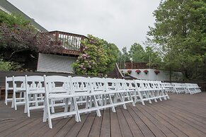 Chateau Resort & Conference Center