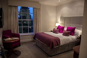 Alexander House And Utopia Spa