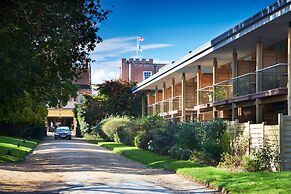 Alexander House And Utopia Spa