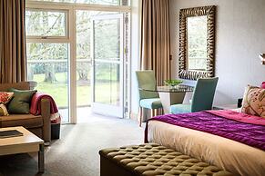 Alexander House And Utopia Spa