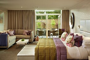 Alexander House And Utopia Spa
