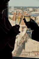 Loews Philadelphia Hotel