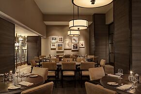 Loews Philadelphia Hotel