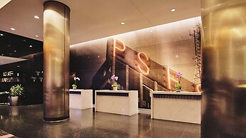 Loews Philadelphia Hotel