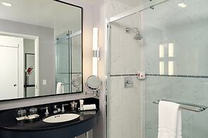 Loews Philadelphia Hotel