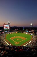 Loews Philadelphia Hotel