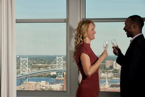 Loews Philadelphia Hotel