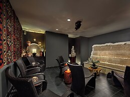 Loews Philadelphia Hotel