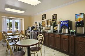 Microtel Inn & Suites by Wyndham Baton Rouge