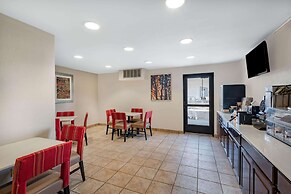 Baymont Inn by Wyndham Farmington