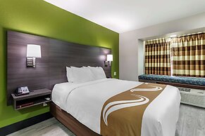 Quality Inn & Suites Longview I-20