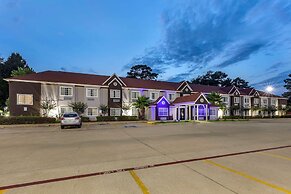 Quality Inn & Suites Longview I-20