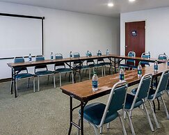 Econo Lodge Inn & Suites Natchitoches