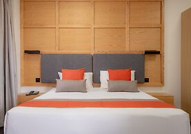 YEHS Hotel Sydney Harbour Suites