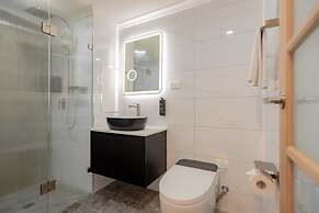 YEHS Hotel Sydney Harbour Suites