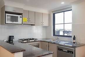 YEHS Hotel Sydney Harbour Suites