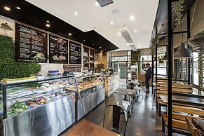 YEHS Hotel Sydney Harbour Suites