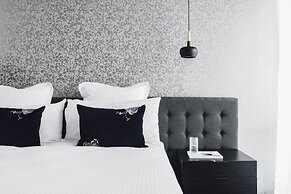 Quay West Suites Melbourne