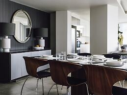 Quay West Suites Melbourne