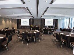 Quay West Suites Melbourne