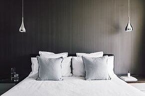 Quay West Suites Melbourne