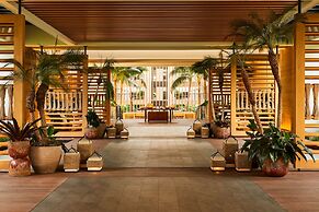 Mauna Lani, Auberge Resorts Collection