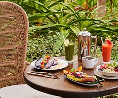 Mauna Lani, Auberge Resorts Collection