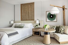 Mauna Lani, Auberge Resorts Collection