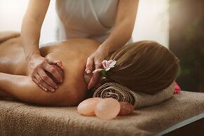 Mauna Lani, Auberge Resorts Collection