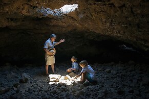 Mauna Lani, Auberge Resorts Collection