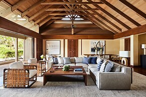 Mauna Lani, Auberge Resorts Collection