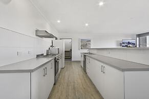 Bellevue on the Lakes