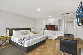 Bellevue on the Lakes