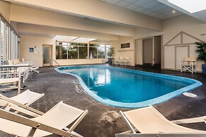 Bellevue on the Lakes