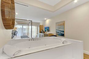 Bellevue on the Lakes